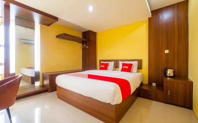 Capital O 1973 Guest House Toserba Selamat Syariah Pelabuhan Ratu