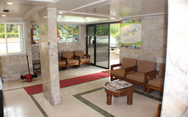 Hotel Bhooshan Sivajinagar