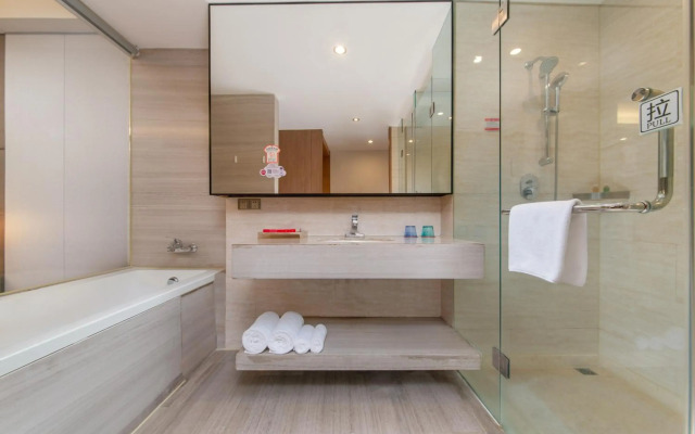Ramada Plaza Shenzhen North