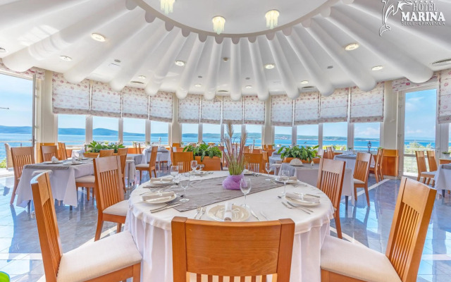 Hotel Marina