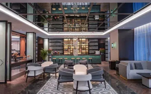Jinjiang Metropolo Hotel (Guiyang Huaxi Park Huaxi District Government)