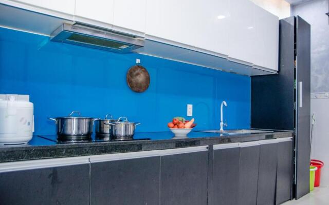 Chocolate 5Bedroom 7 QueenBed 5 Min Walk Beach