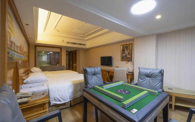 Vienna International Shenzhen Caopu Jindaotian