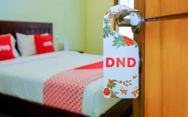 OYO 1787 Sekardiyu Guesthouse