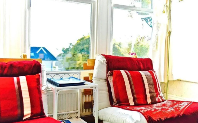 Poltair Guest House