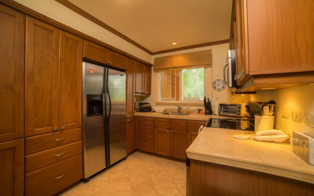 Nice ground floor 3 bedroom with golf view