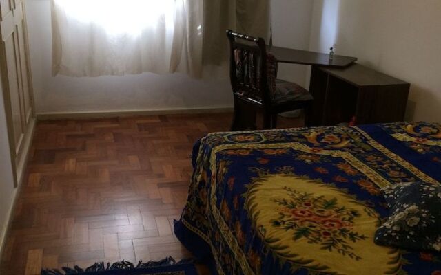 Cozy Rooms in front of Sugar Loaf