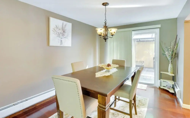 Extended Stays Welcome: Waterville Retreat w/ Yard