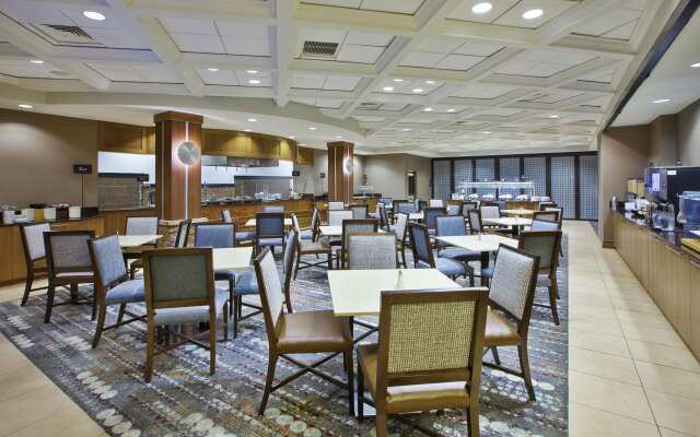 Embassy Suites Columbus-Airport