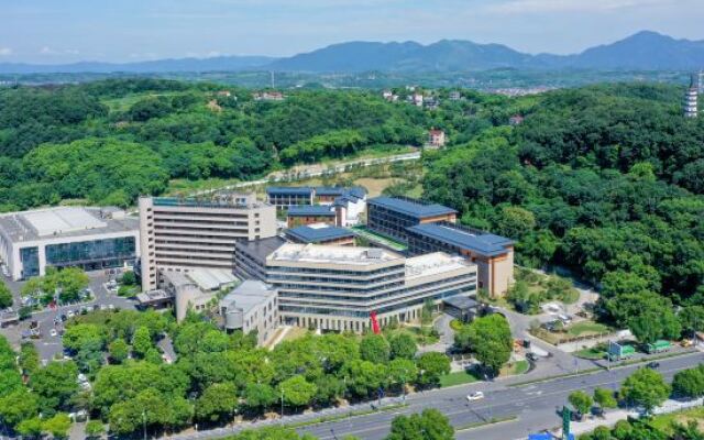 Shengzhou Hotel