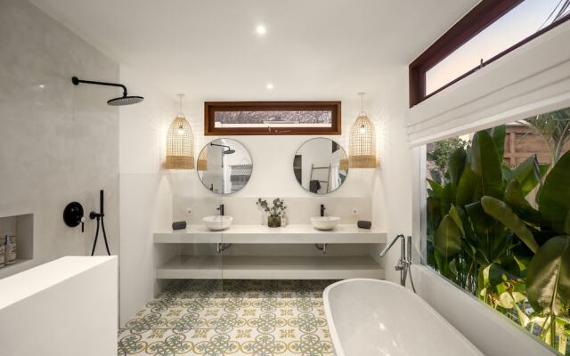 Villa Parasol by Alfred in Bali