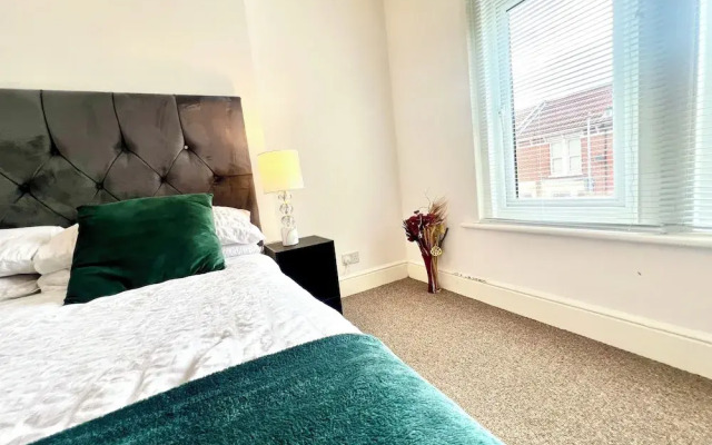 The Coral Guest House Fratton