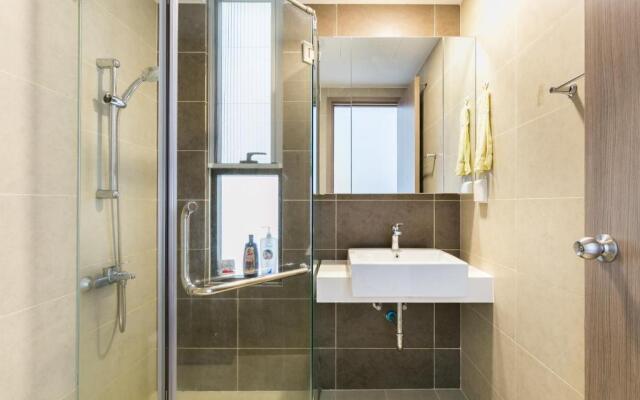 New & Luxury Apartment with Pool-3014