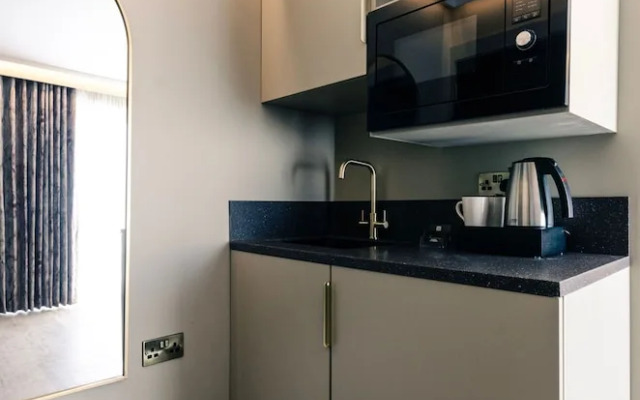 Sweeney Aviemore One