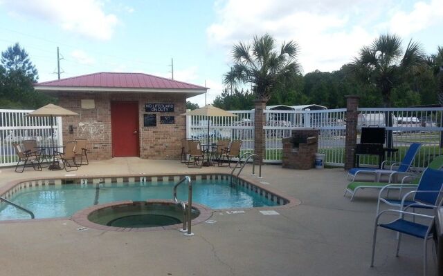 Super 8 Pascagoula