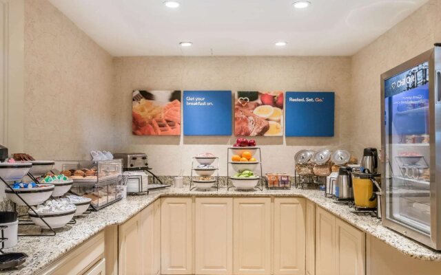 Comfort Inn Plainwell