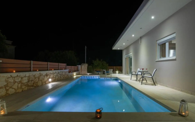 Vrahokipos Home