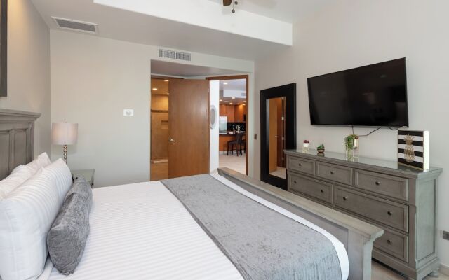 Luxury Las Palomas Oceanview Condo - Phase 2