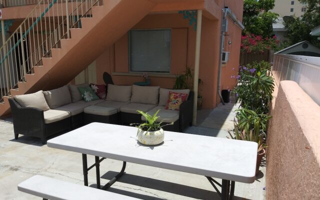 Siesta Motel and Surfside Cabanas