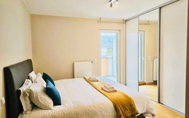 Two bedrooms with parking in Hesperange