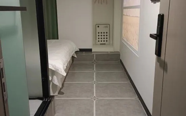Two plus three guesthouses – Hotel Rooms – Chongqing