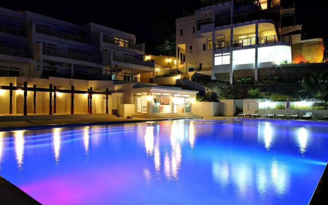 Cohiba Villas Apartments