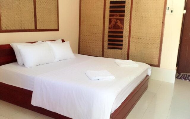 Vang Vieng Garden Bungalow