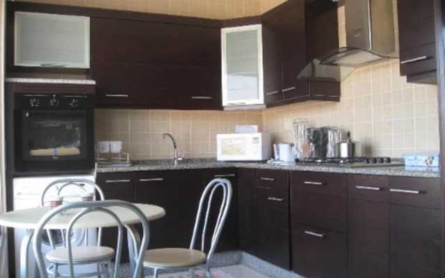 Impeccable 2-bed Apartment in Amman