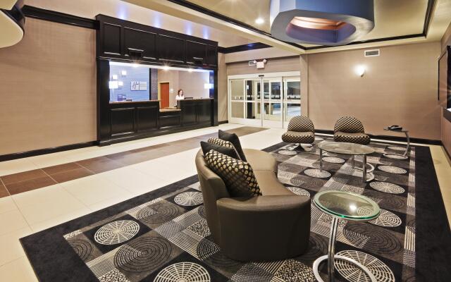 Holiday Inn Express Hotel & Suites JACKSONVILLE by IHG