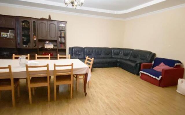 Guesthouse Ailama