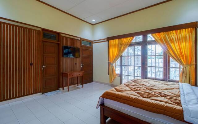Tobana Pejaten House