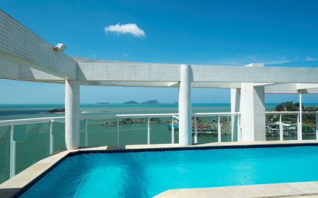 Golden Tulip Macaé