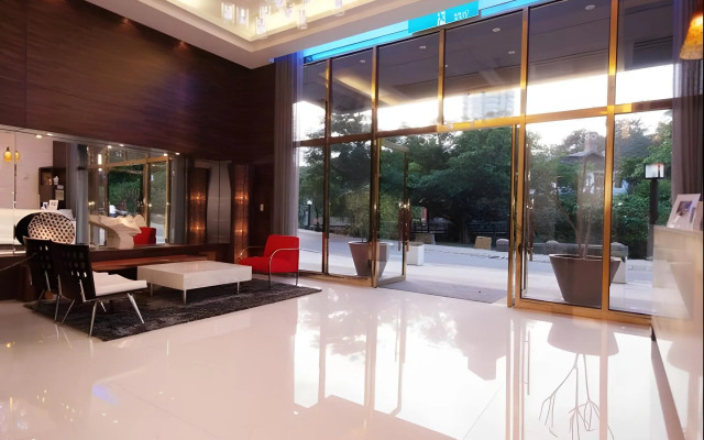 Golden Hotspring Hotel