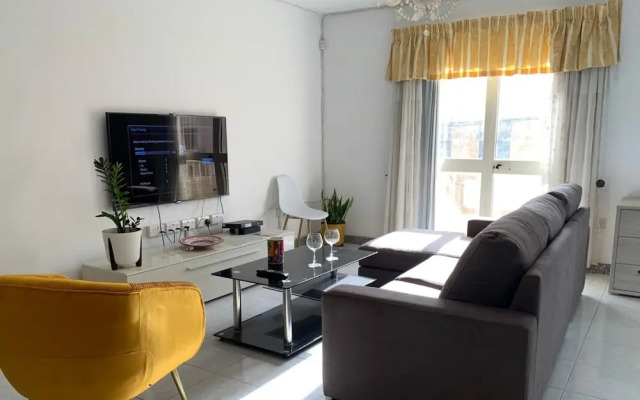 Villa Swieqi with shared rooms 6