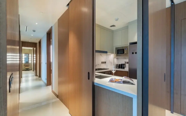 Sky Symphony 3BR Address Opera by Meerak