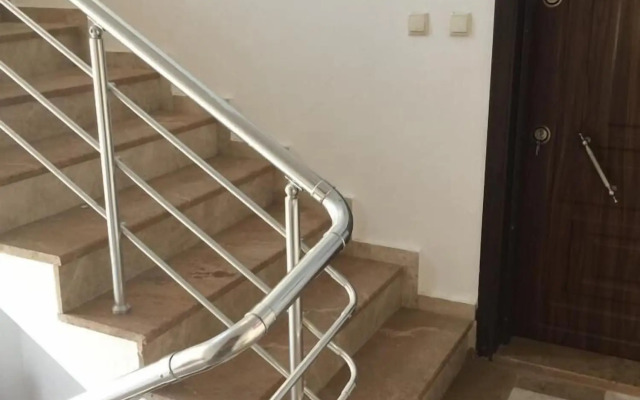 Ugurevler Apart
