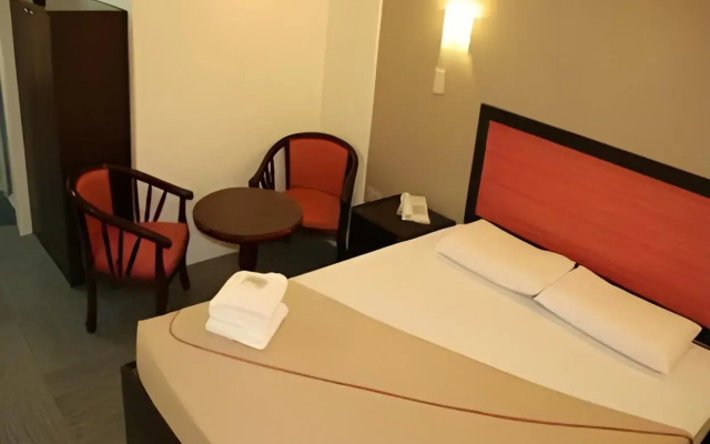 Toilena Room and Board