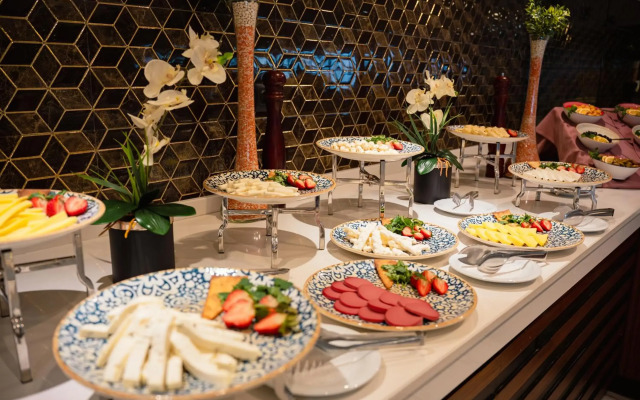 Grand Vaves Otel