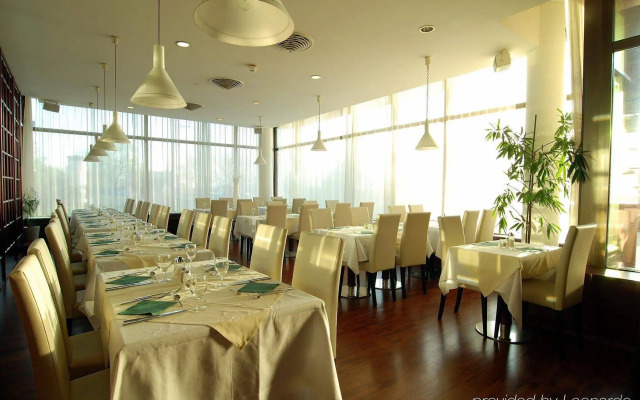 Airo Tower Hotel