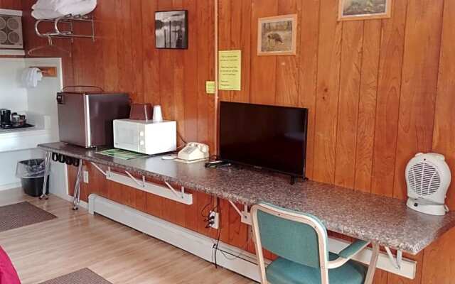 Falls Motel