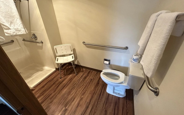 Valley Inn and Suites