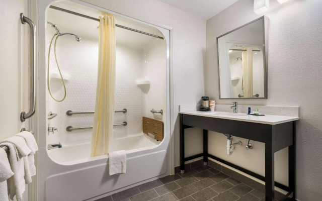 Sleep Inn & Suites Cullman I-65 exit 310