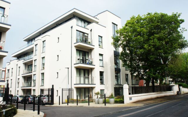 Charles Court Serviced Apartments