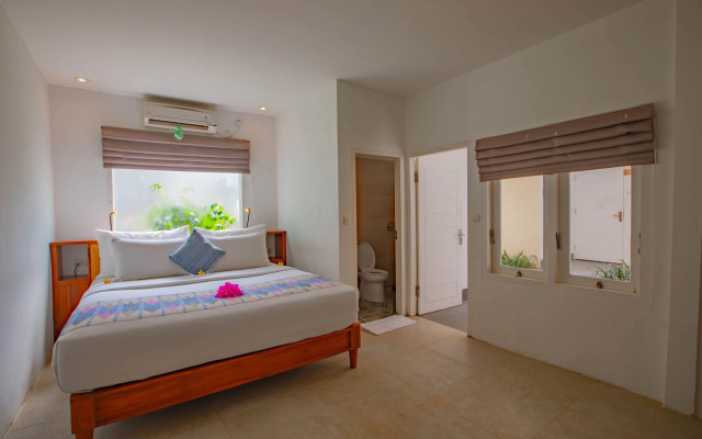 Gili Sands Hotel & Bar