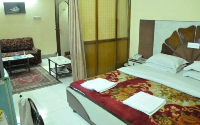 Hotel Heera