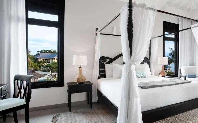 The Cliff Hotel