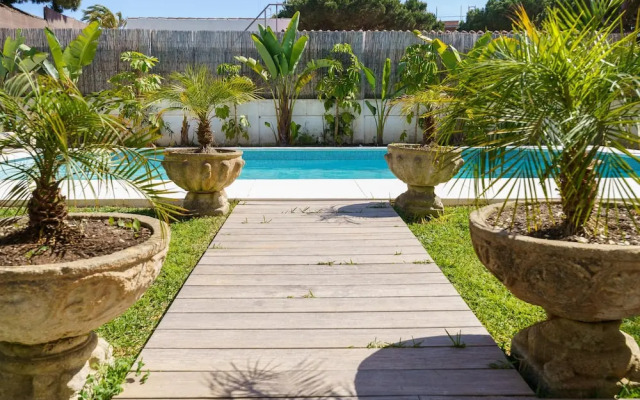 Golden Villa Luxury Pool Retreat & Beach