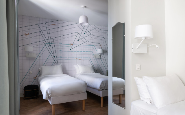 ibis Styles Asnieres Centre Hotel
