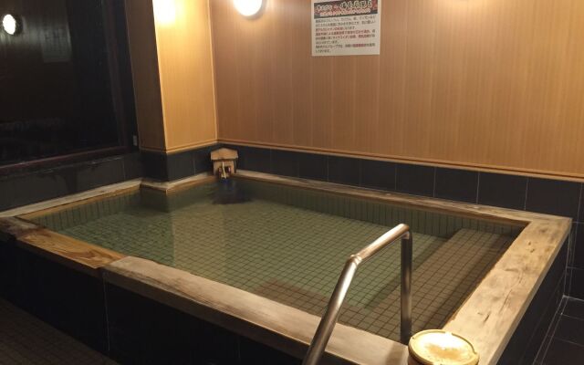 Breezbay Hotel & Resort Gero