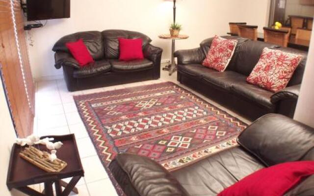 Point Village Accommodation - Santos 44